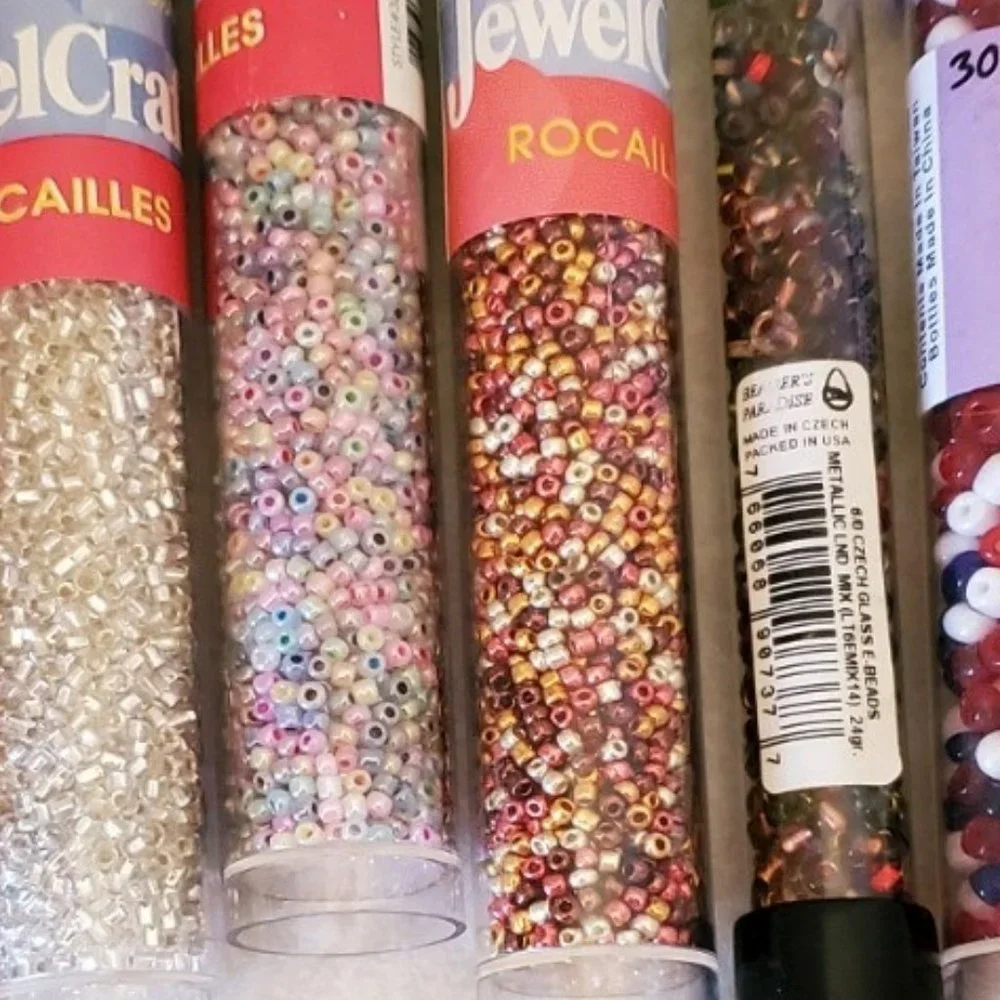 N/A seed beads